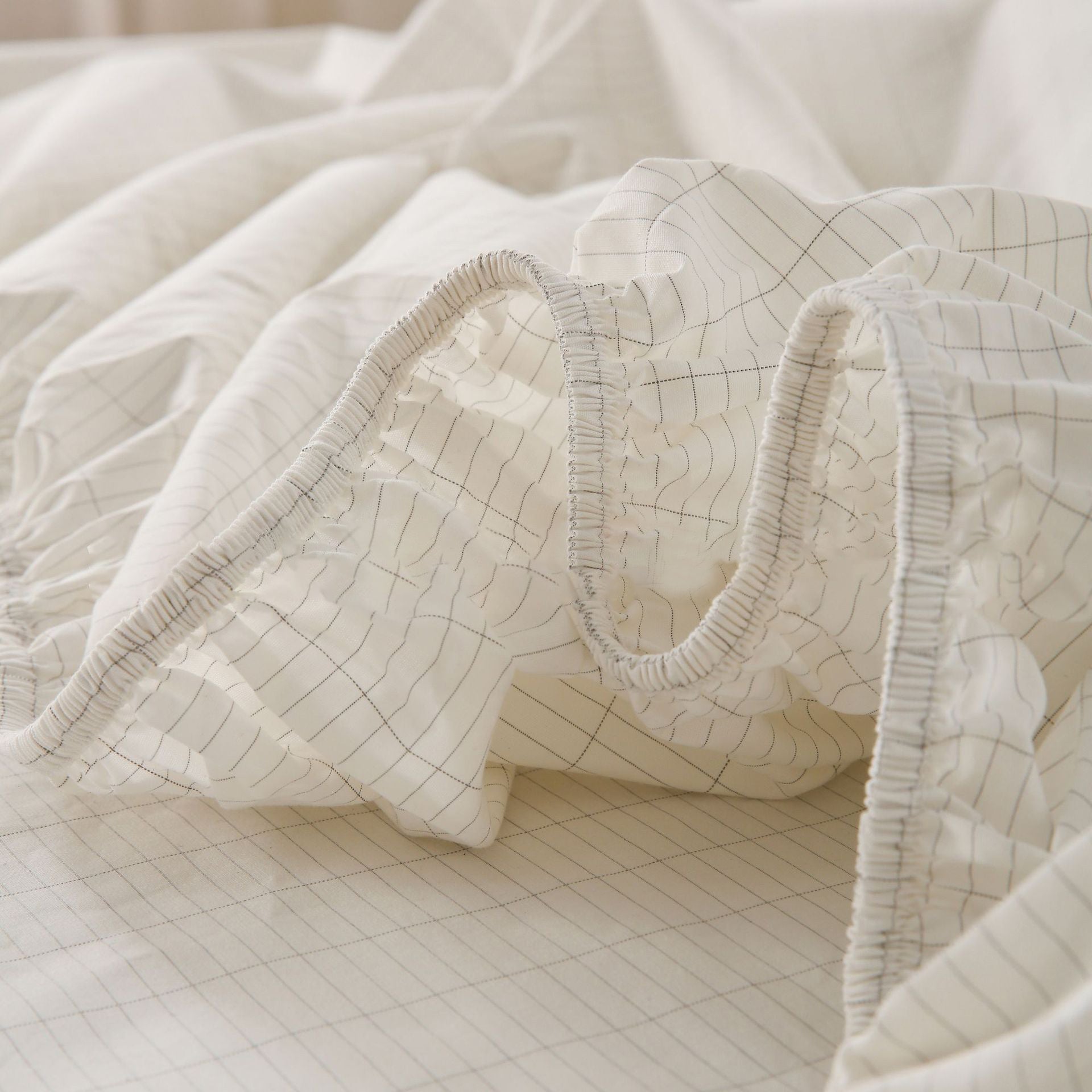 Grounded Fitted Sheet - REJUVENATIONIST